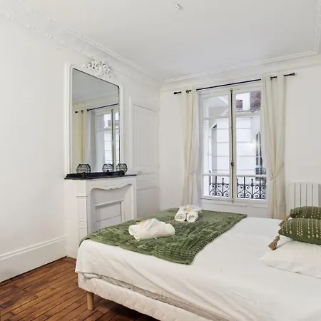 523 Batignolles - Superbe Apartment
