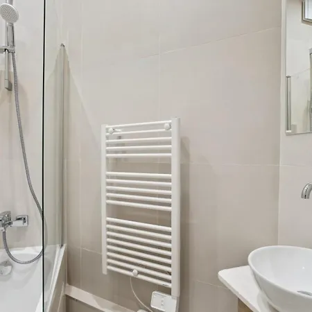 523 Batignolles - Superbe Paris